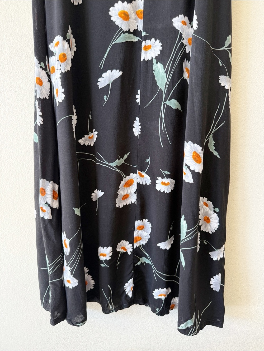 Brandy Melville Daisy Print Maxi Midi Skirt - Picture 10 of 11